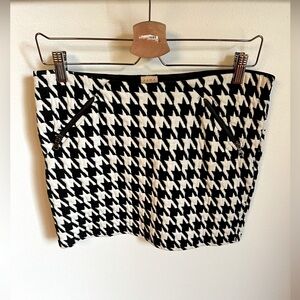 Zara Houndstooth Mini Skirt Black and White Women’s size Medium